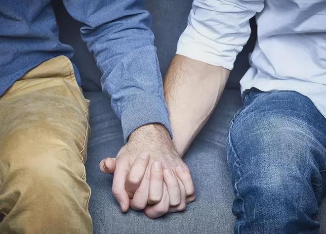 喜得贝贝：单身未婚男性想生孩子是否能够通过试管受孕来解决